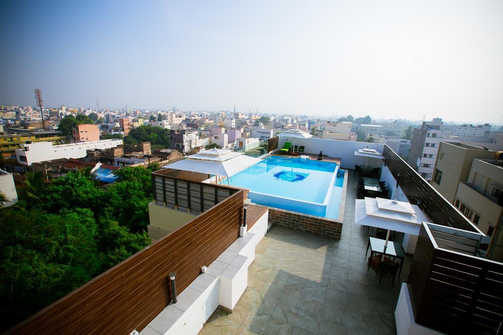 Hotel Radha Prasad Erode Buitenkant foto
